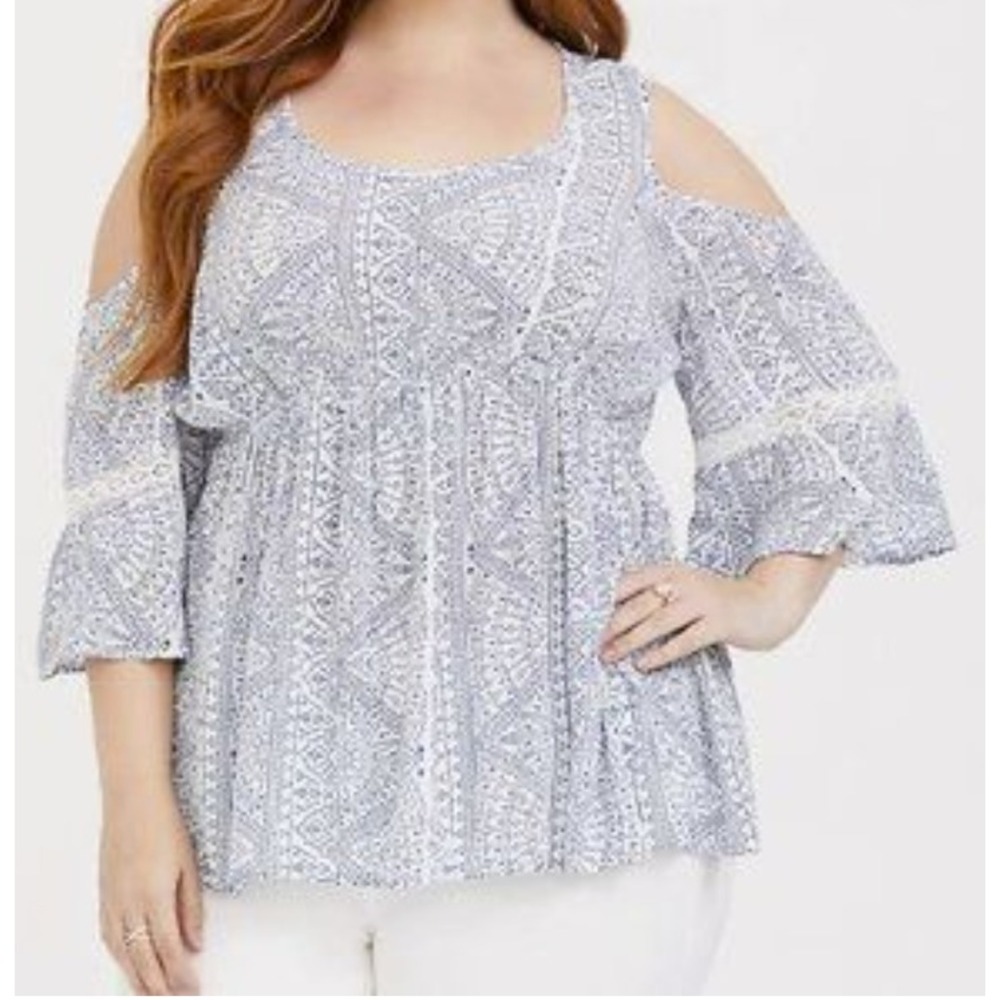 Torrid Womens Plus Size 1 Blue White Geometric Cold Shoulder Bell Sleeve Blouse